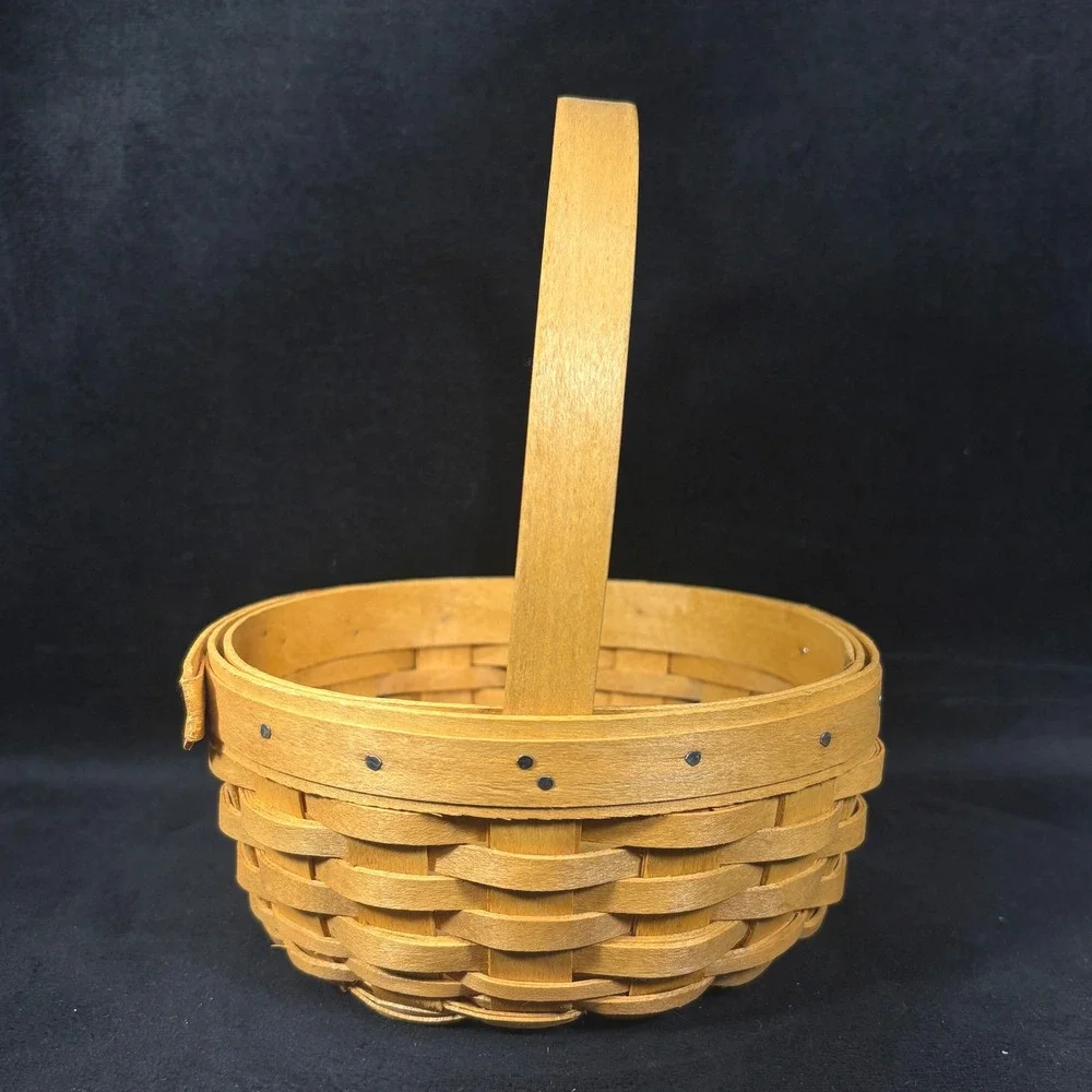 Longaberger 2001 Small Easter Basket w/ Plastic Protector & New Jelly Bean Liner